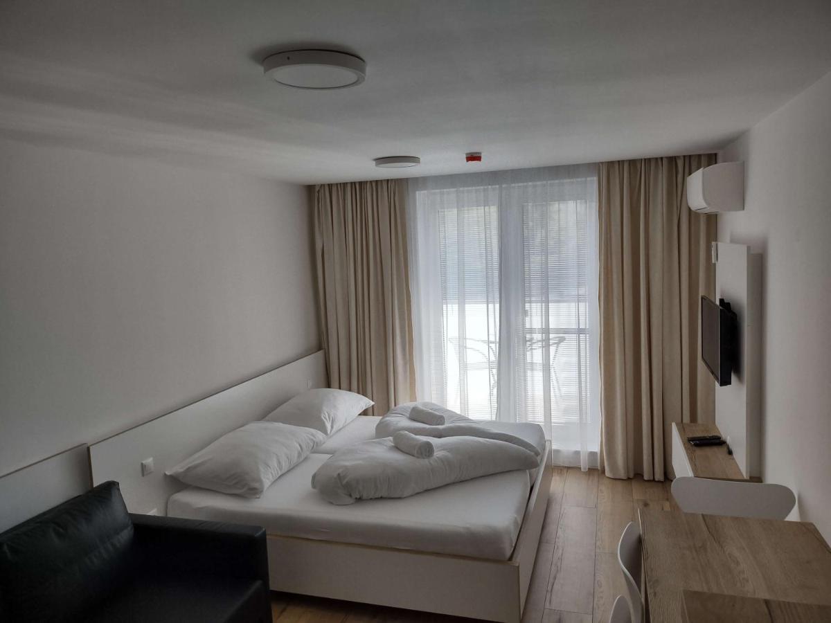 Apartman Kyjev 2 Podhájska Екстериор снимка