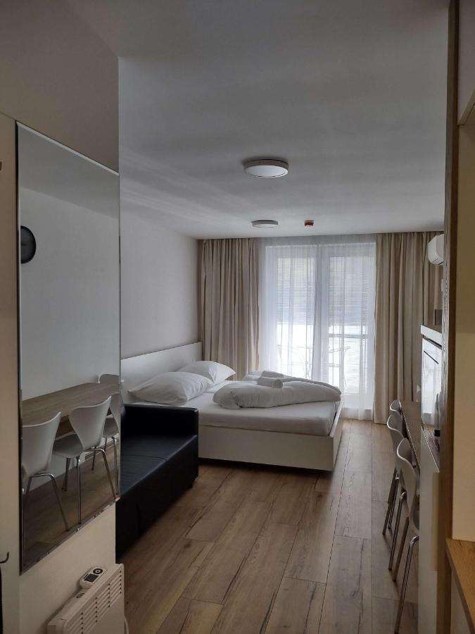 Apartman Kyjev 2 Podhájska Екстериор снимка