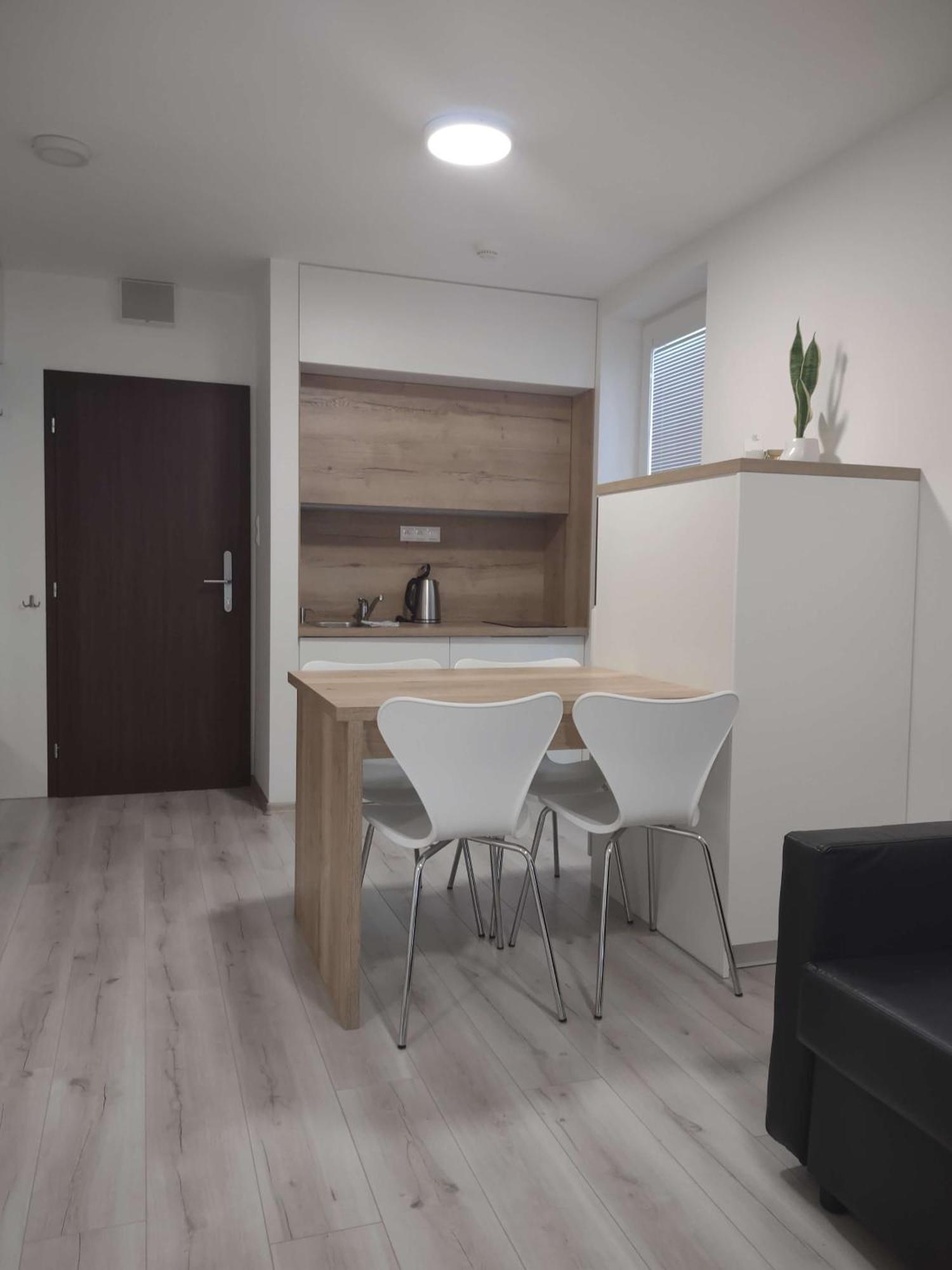 Apartman Kyjev 2 Podhájska Екстериор снимка
