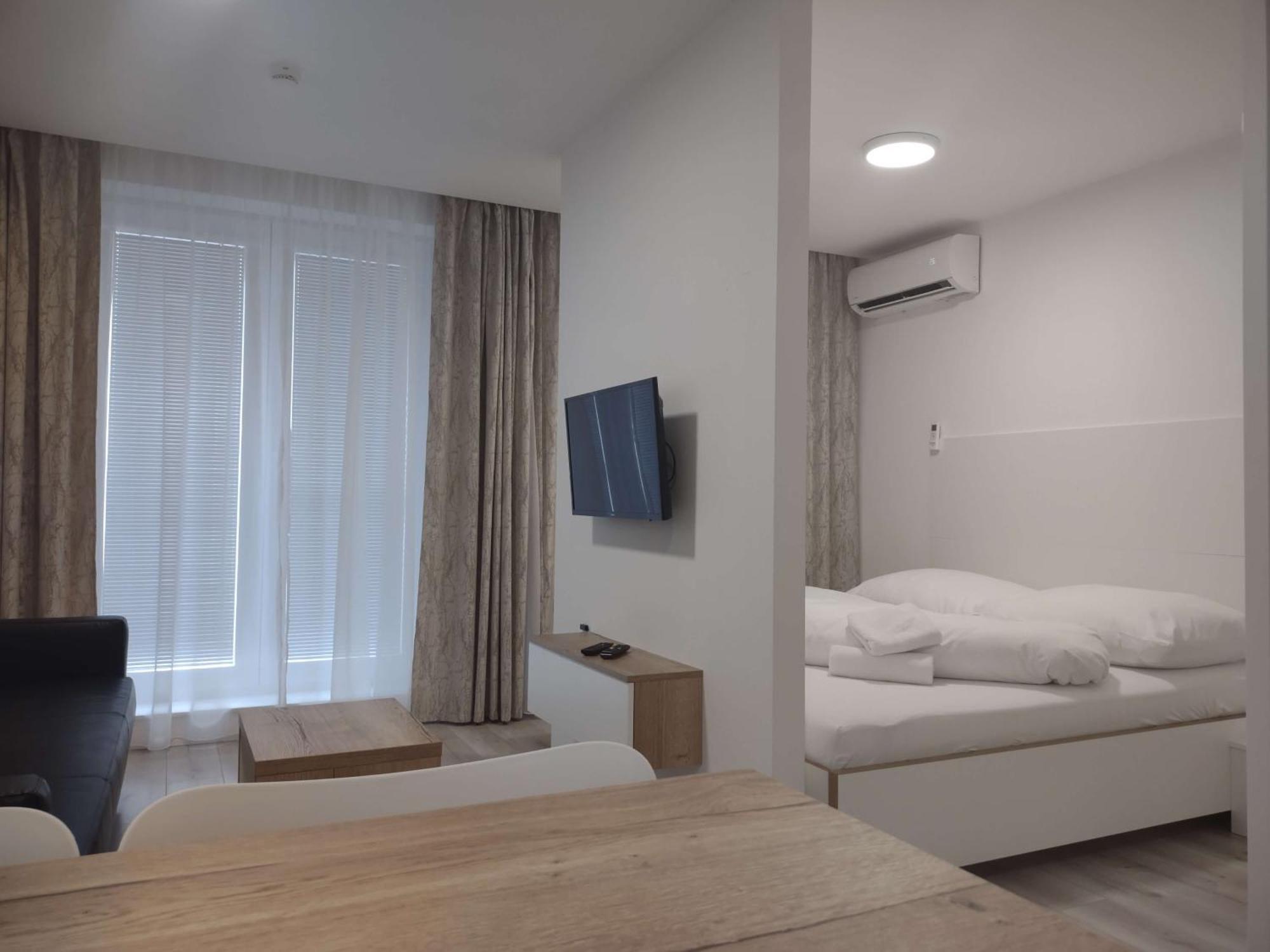 Apartman Kyjev 2 Podhájska Екстериор снимка